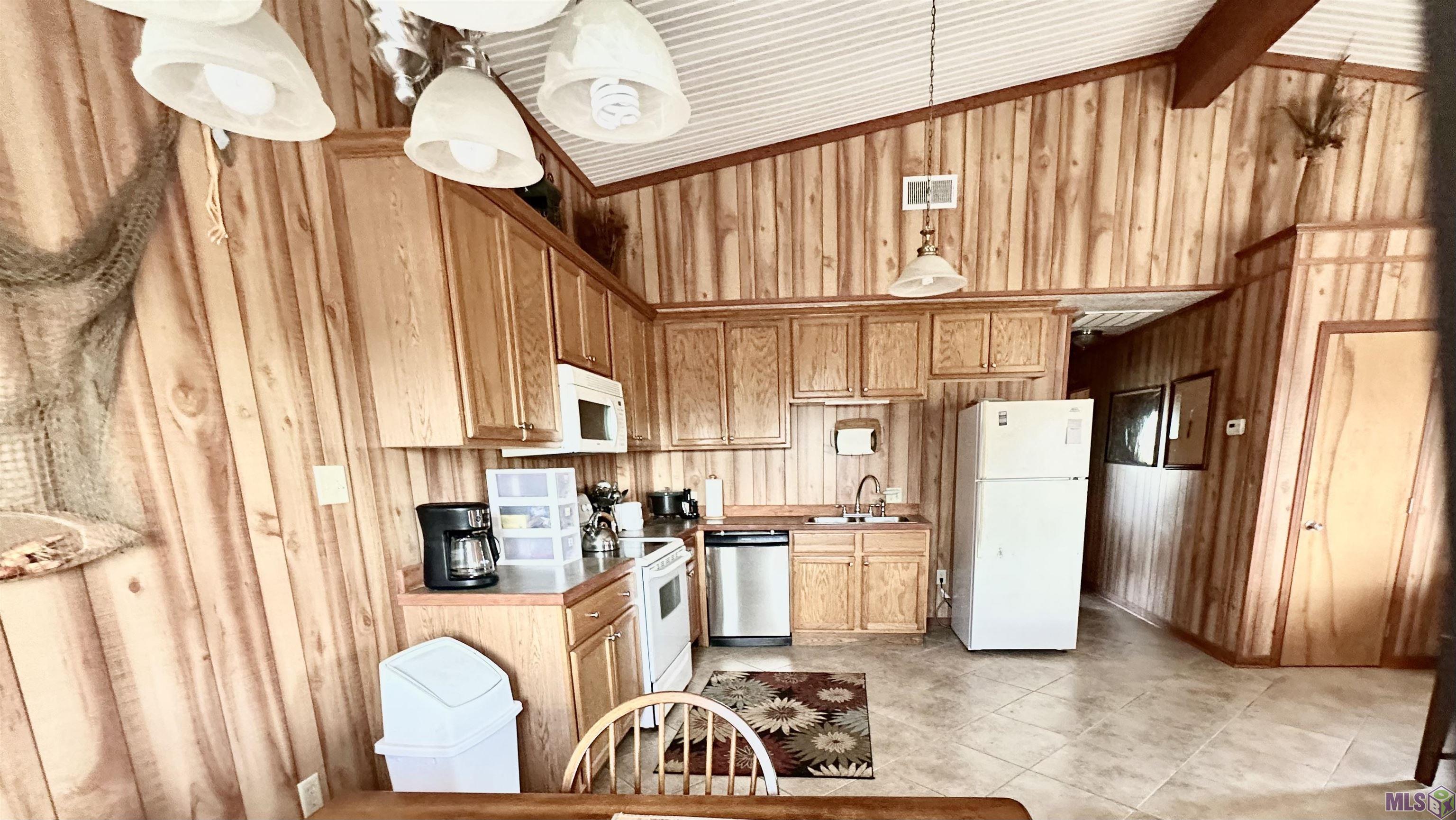 2027 D Brady Road, Unit D Theriot, LA 70397 - Photo 17 of 26 Gallery Image 17