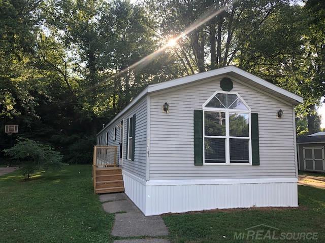 121 South Erie Street Three Rivers, MI 49093 - Photo 2 of 13 50146288-4d7ceb65-fdad-4e16-aafc-6aca91c0c3b0.JPG