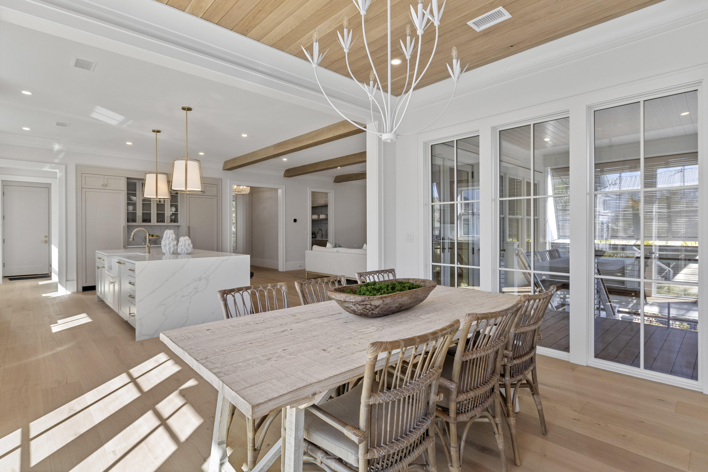 2923 Middle Street Sullivans Island, SC 29482 - Photo 15 of 65 Dining