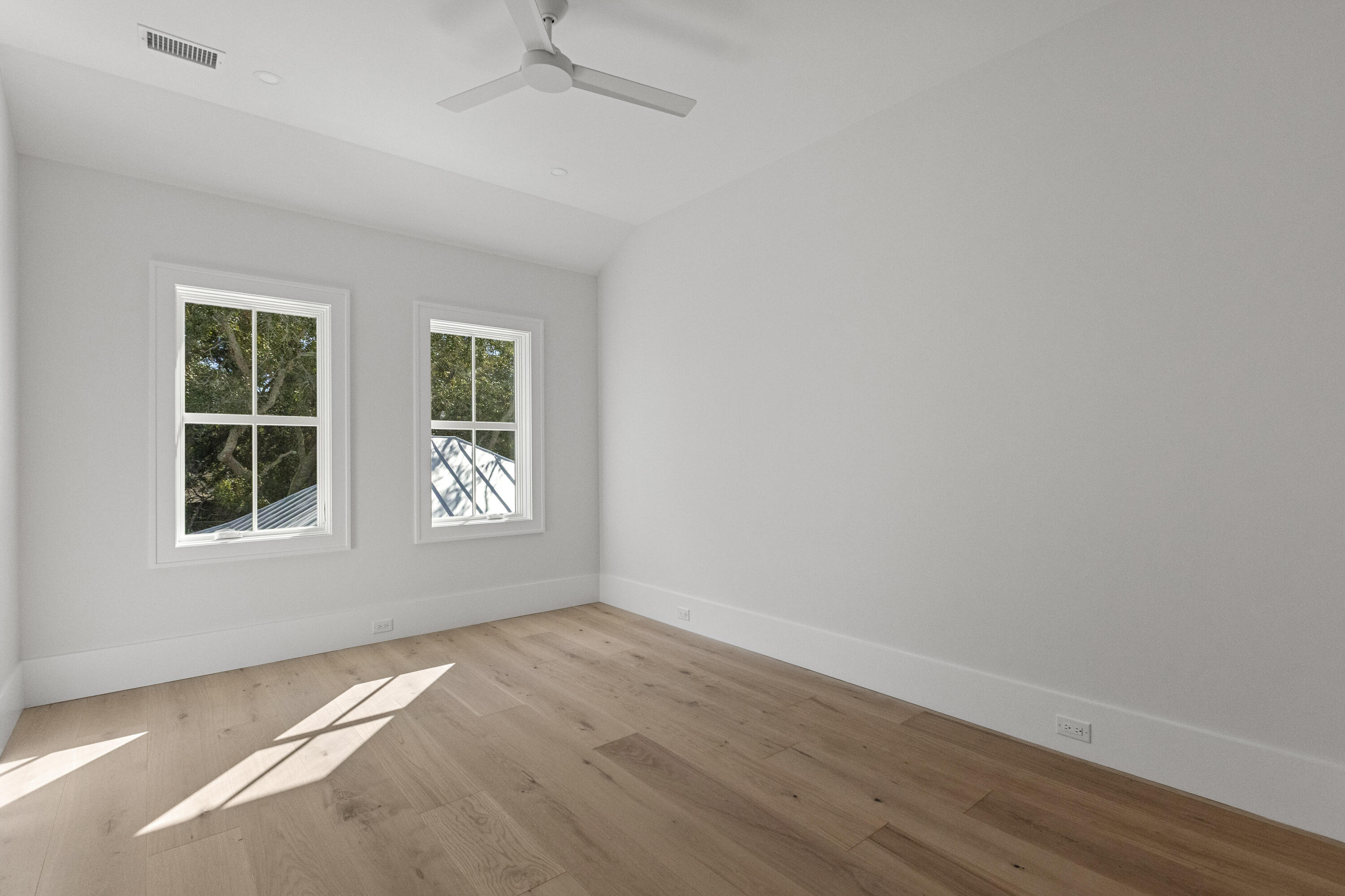 2923 Middle Street Sullivans Island, SC 29482 - Photo 41 of 65 Upstairs Bedroom 4