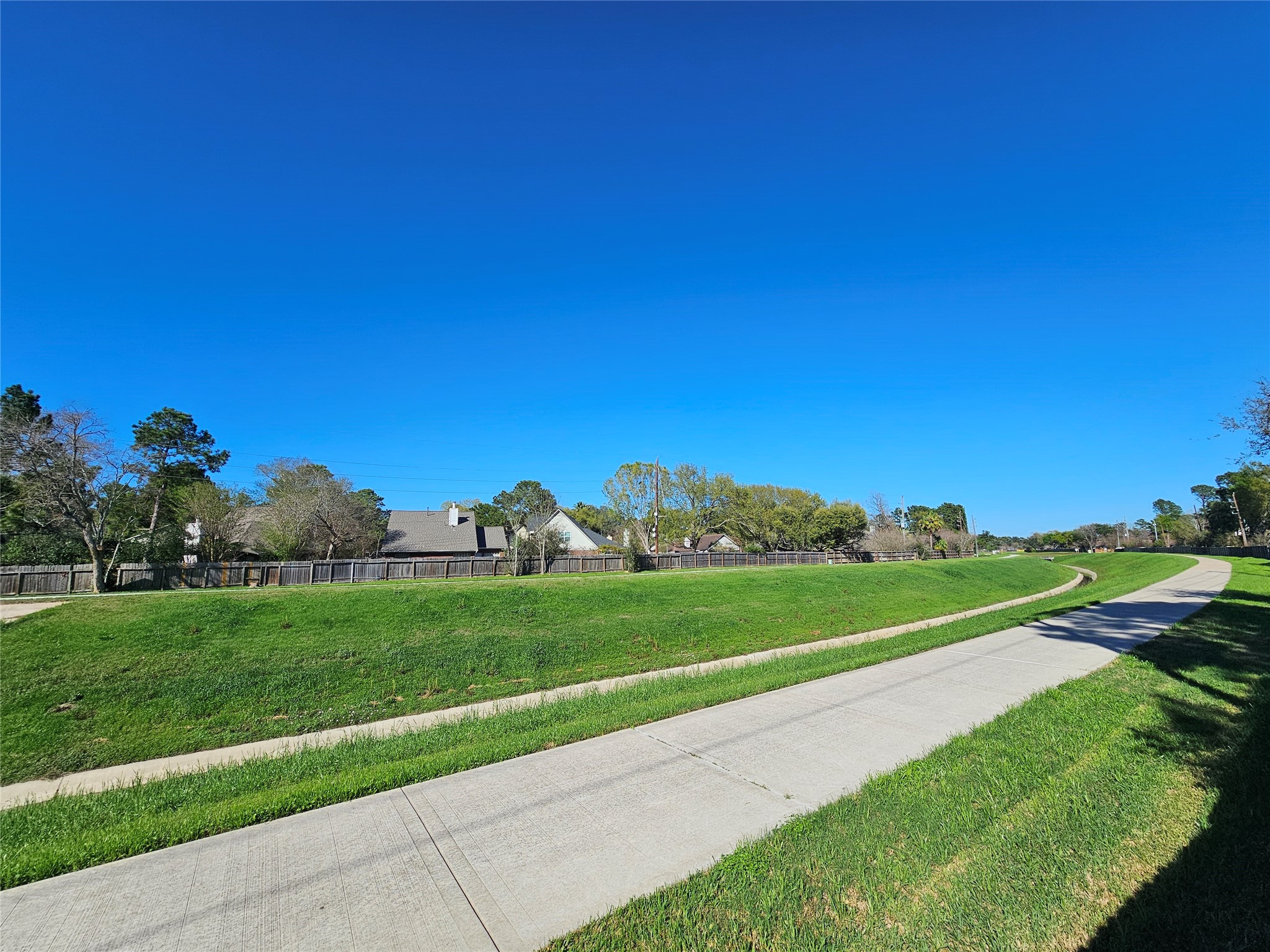 16418 Rainbow Lake Road Houston, TX 77095 - Photo 5 of 6 View of the walking trails
