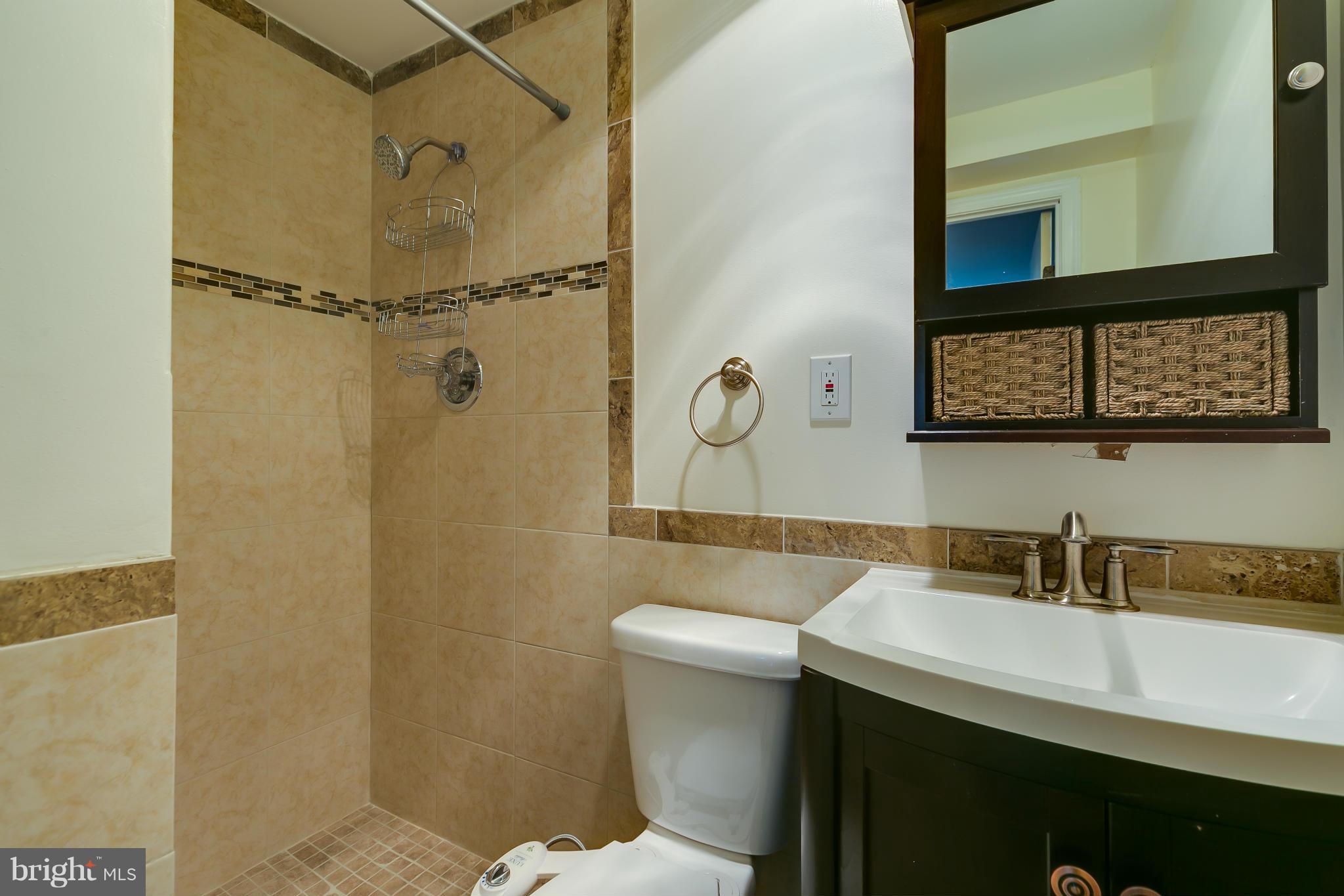 1500 Colesberg Street Silver Spring, MD 20905 - Photo 22 of 30 Full Bath