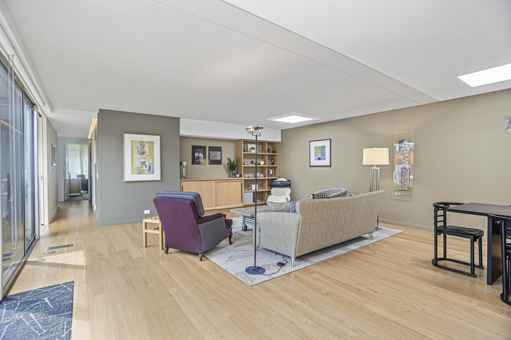 1739 Seton Road Northbrook, IL 60062 - Photo 6 of 31 a living room with furniture and a wooden floor