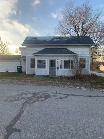 $65,000 | 240 North Church Street, Roann, IN 46974