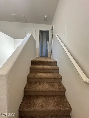 $1,800 | 10719 Azure Ocean Avenue, Las Vegas, NV 89166