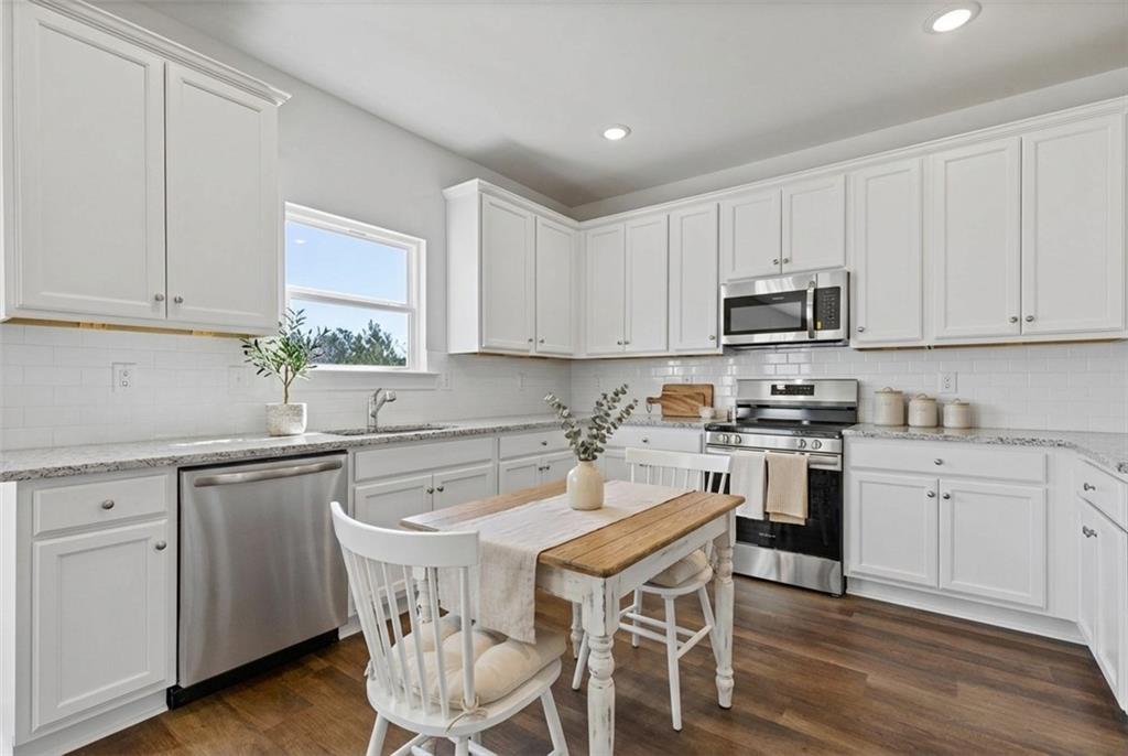 688 Shoals Trail Dallas, GA 30132 - Photo 3 of 11