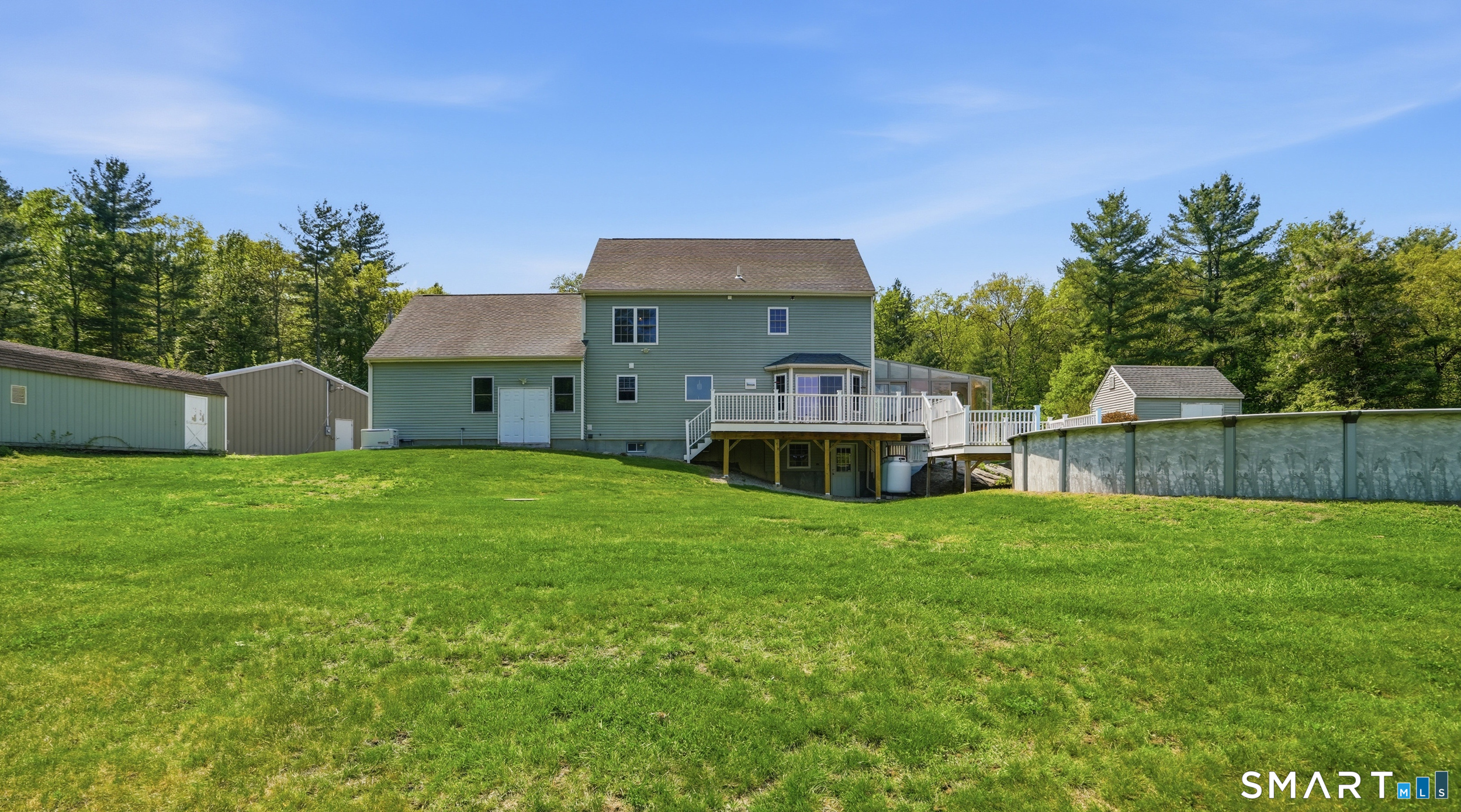 1555 Riverside Drive Thompson, CT 06255 - Photo 6 of 34
