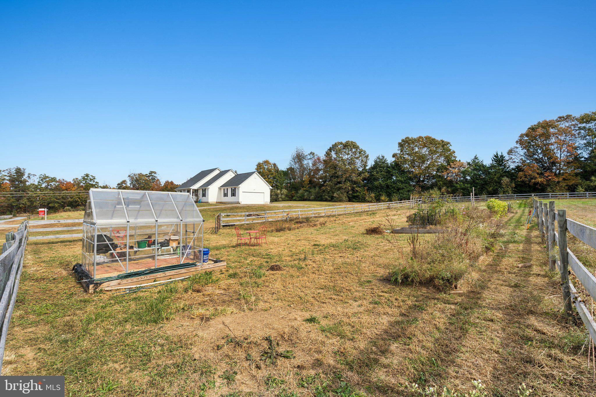 7200 Morris Road Spotsylvania, VA 22551 - Photo 39 of 54 Garden - greenhouse