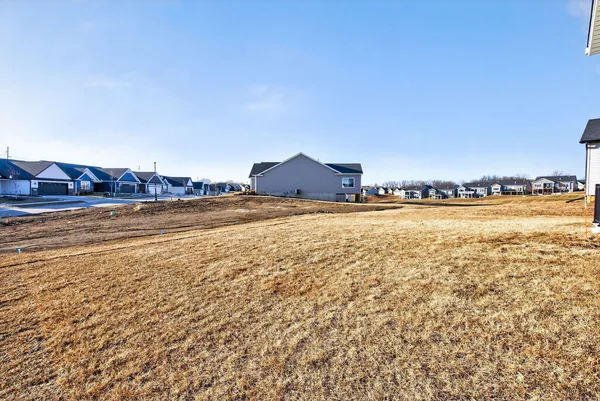 $469,900 | 6210 College Avenue, Davenport, IA 52807