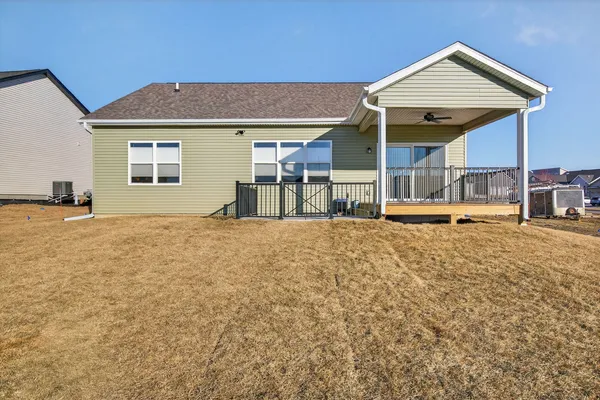 $469,900 | 6210 College Avenue, Davenport, IA 52807