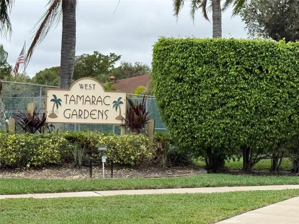 $135,000 | Tamarac Gardens Condominiums, Tamarac, FL 33321