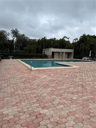 $135,000 | Tamarac Gardens Condominiums, Tamarac, FL 33321