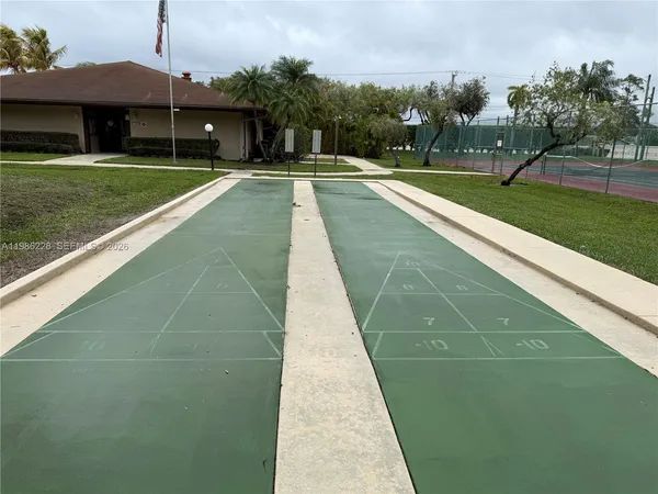 $135,000 | Tamarac Gardens Condominiums, Tamarac, FL 33321