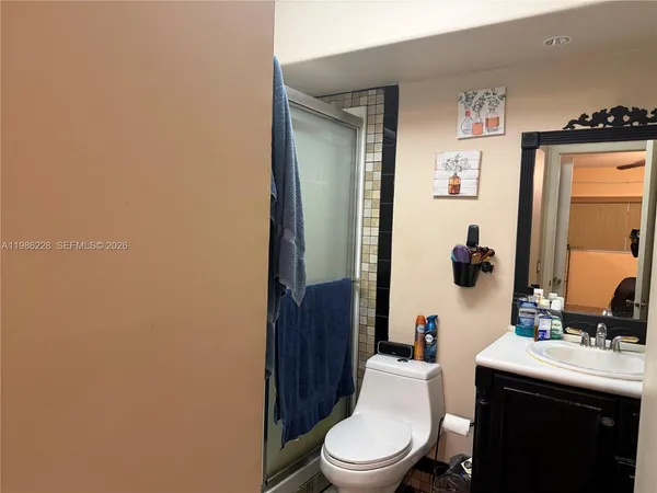 $135,000 | Tamarac Gardens Condominiums, Tamarac, FL 33321