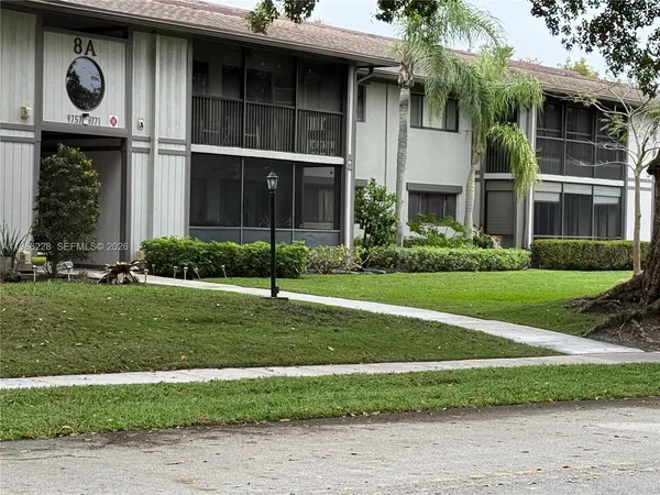 $135,000 | Tamarac Gardens Condominiums, Tamarac, FL 33321
