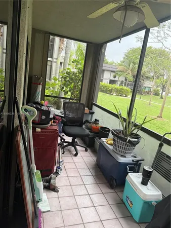 $135,000 | Tamarac Gardens Condominiums, Tamarac, FL 33321