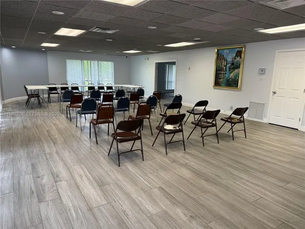 $135,000 | Tamarac Gardens Condominiums, Tamarac, FL 33321