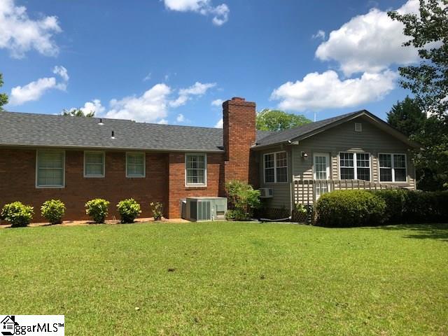 108 Lemon Tree Trail Laurens, SC 29360 - Photo 4 of 24 Gallery Image 4