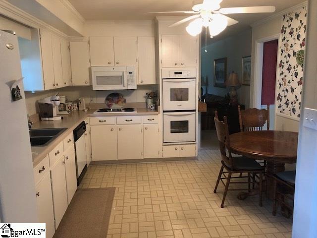 108 Lemon Tree Trail Laurens, SC 29360 - Photo 5 of 24 Gallery Image 5