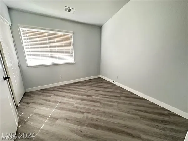 $2,350 | 9253 Magic Flower Avenue, Las Vegas, NV 89134