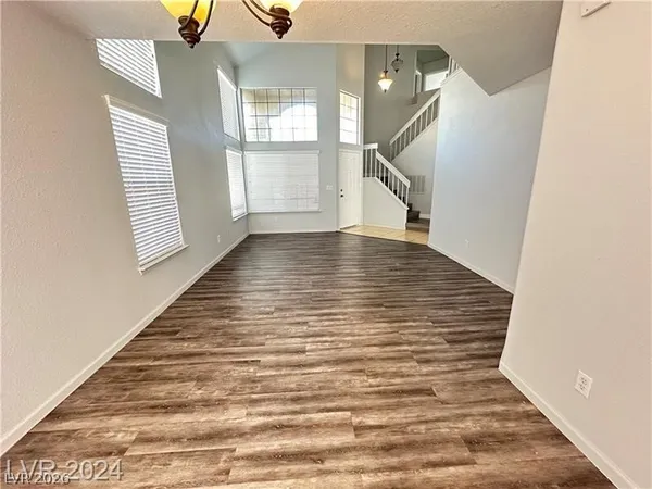 $2,350 | 9253 Magic Flower Avenue, Las Vegas, NV 89134