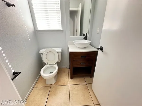 $2,350 | 9253 Magic Flower Avenue, Las Vegas, NV 89134