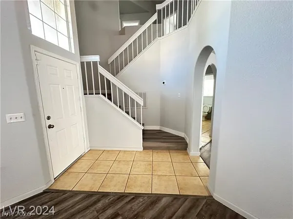 $2,350 | 9253 Magic Flower Avenue, Las Vegas, NV 89134