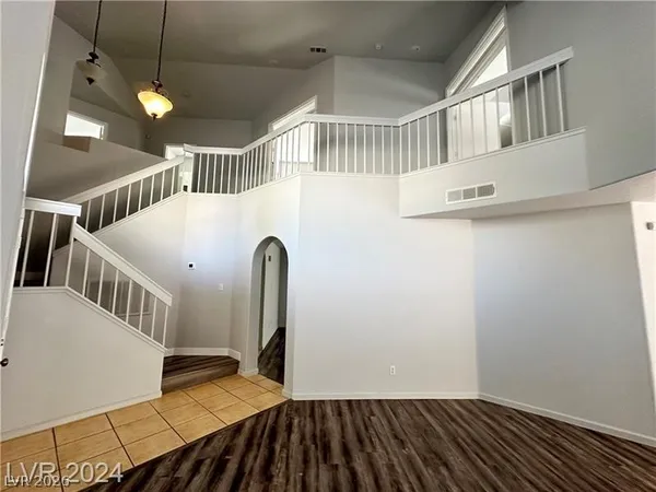 $2,350 | 9253 Magic Flower Avenue, Las Vegas, NV 89134