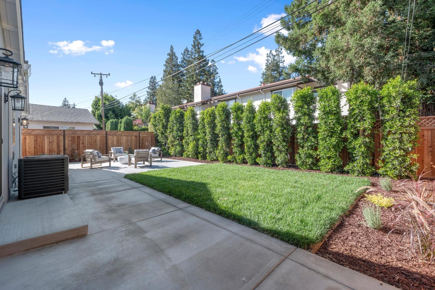 2647 Phillips Avenue Santa Clara, CA 95051 - Photo 20 of 22 a view of a garden with an outdoor seating