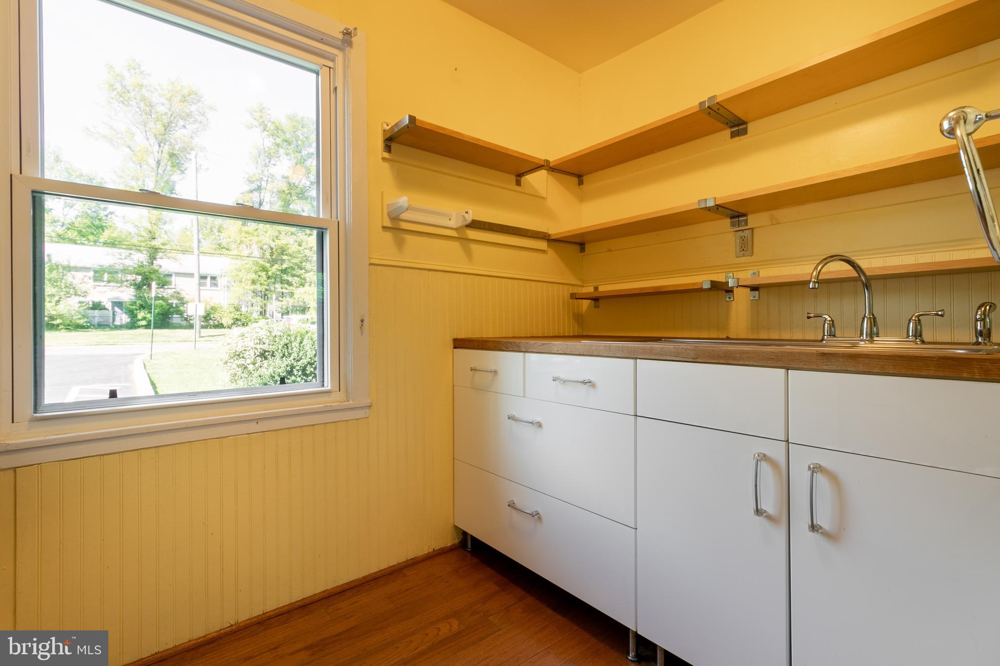 69 Ridge Road Greenbelt, MD 20770 - Photo 4 of 13 kitchen