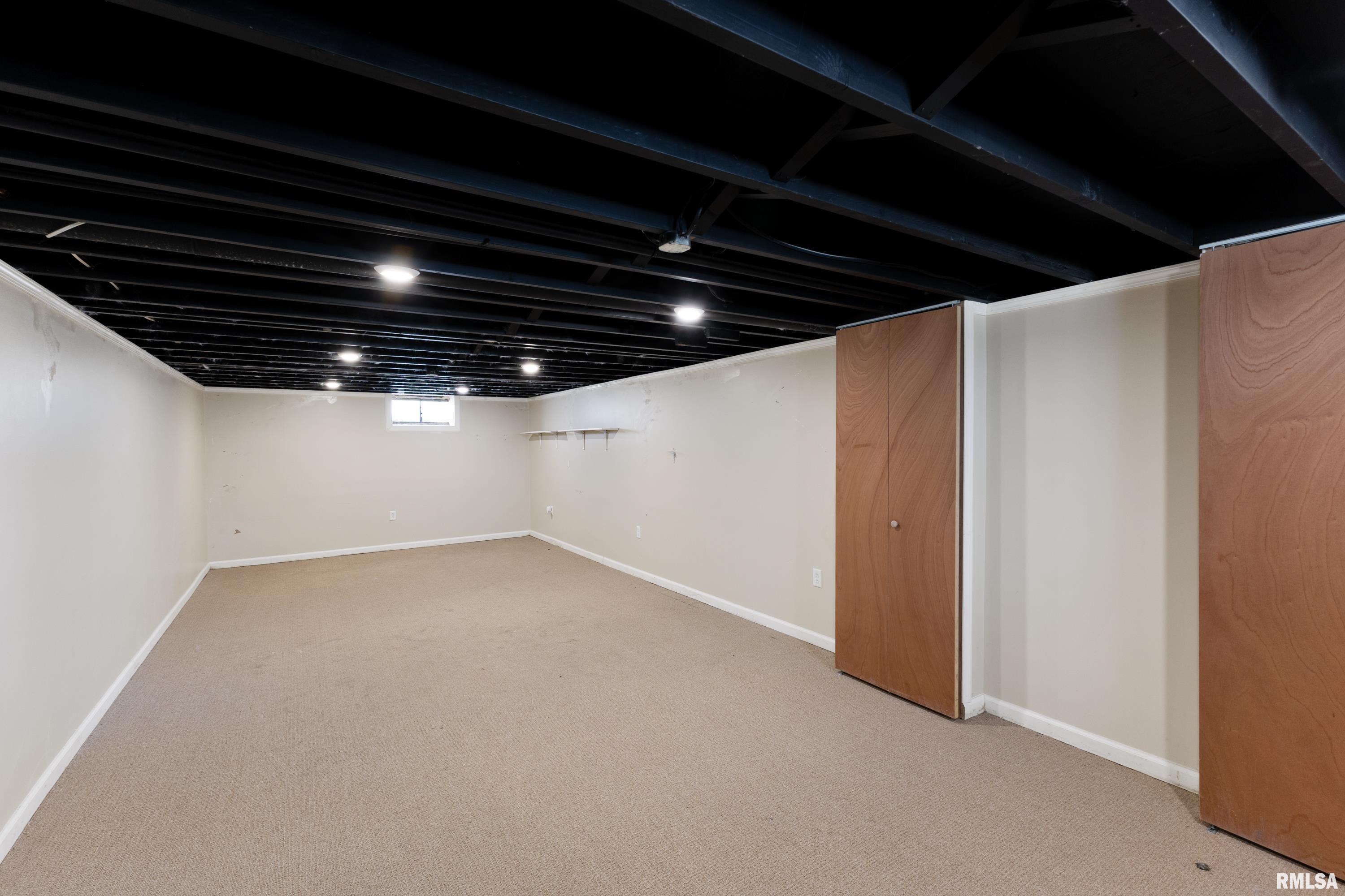 2023 Maple Street Quincy, IL 62301 - Photo 12 of 17