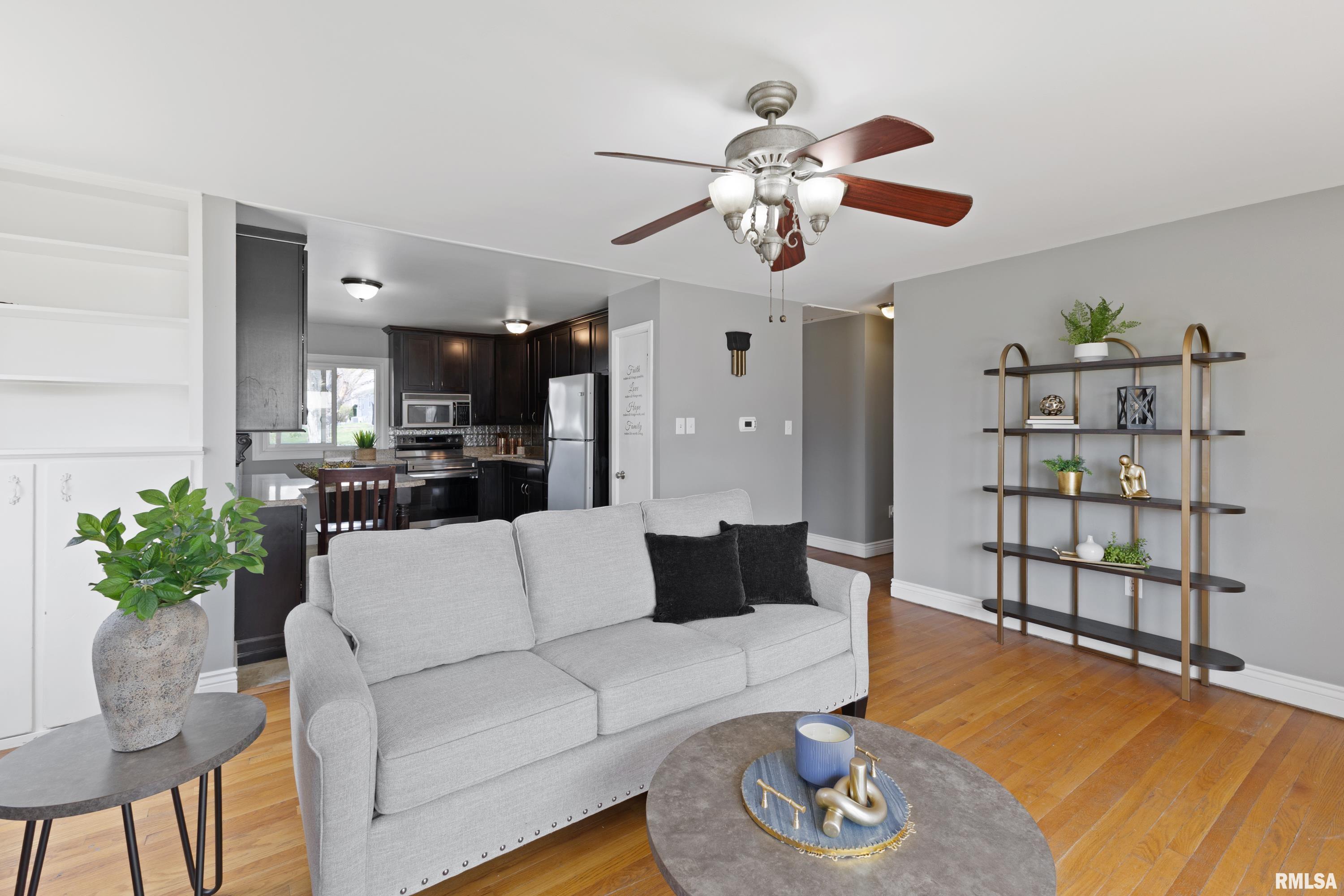 2023 Maple Street Quincy, IL 62301 - Photo 6 of 17