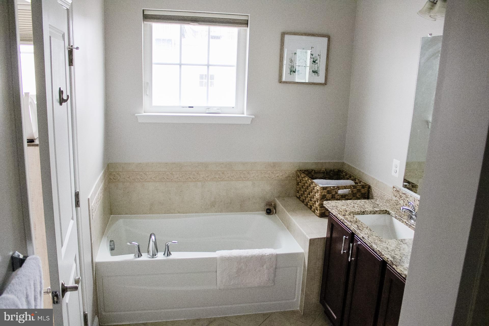 6040 Maple Hill Road Ellicott City, MD 21043 - Photo 14 of 14 Gallery Image 14