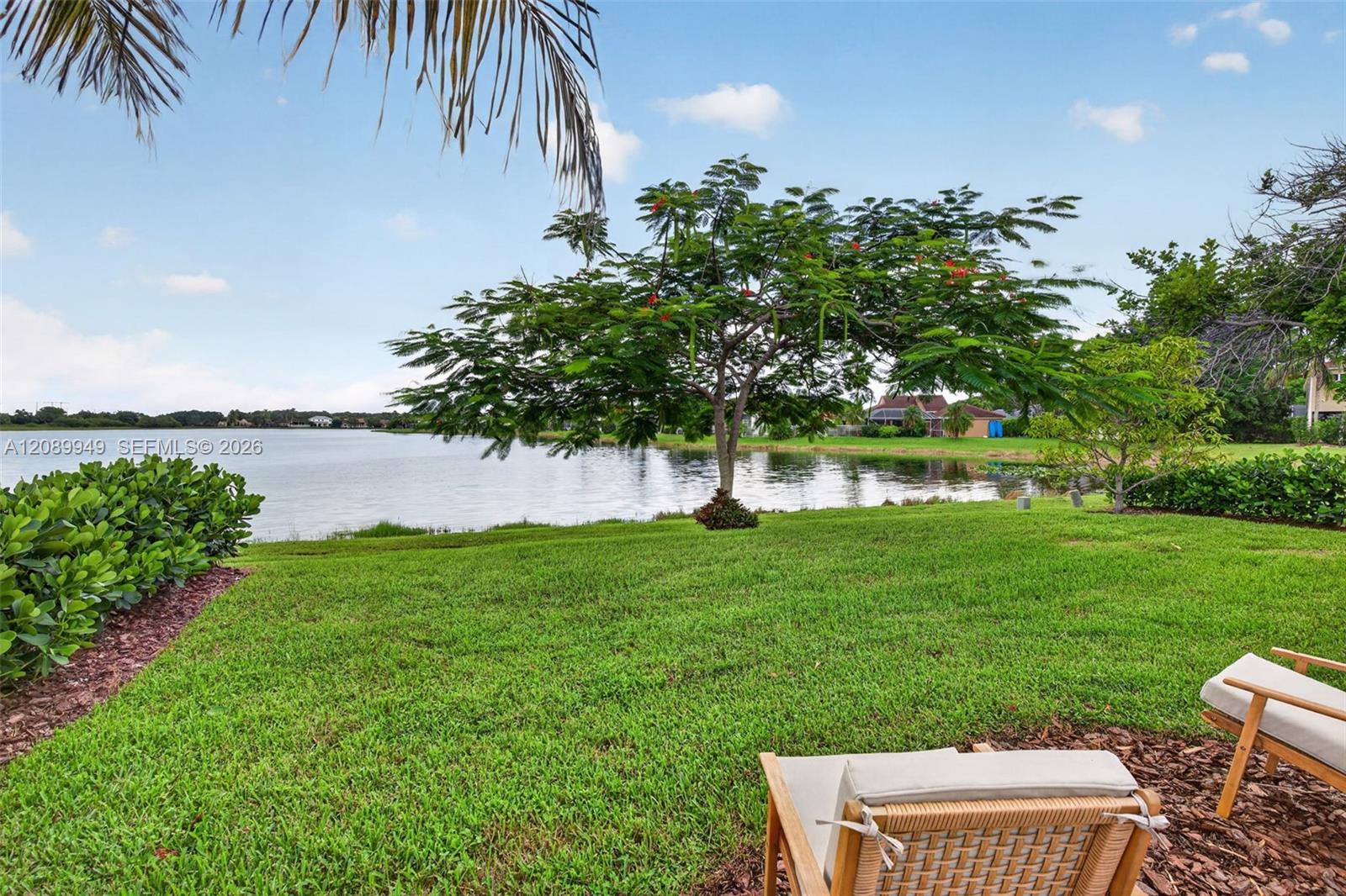 820 Falling Water Road Weston, FL 33326 - Photo 37 of 56 Gallery Image 37