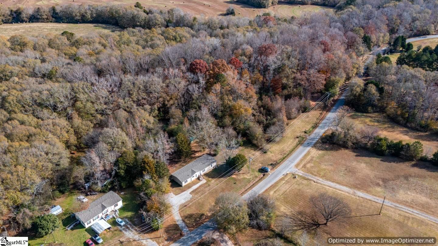 779 Martins Lake Road Gray Court, SC 29645 - Photo 27 of 31 Gallery Image 27