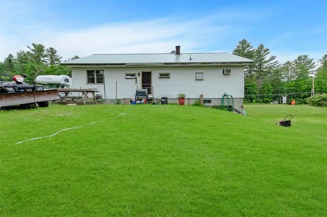 $399,000 | 218 Portland Street, Lancaster, NH 03584