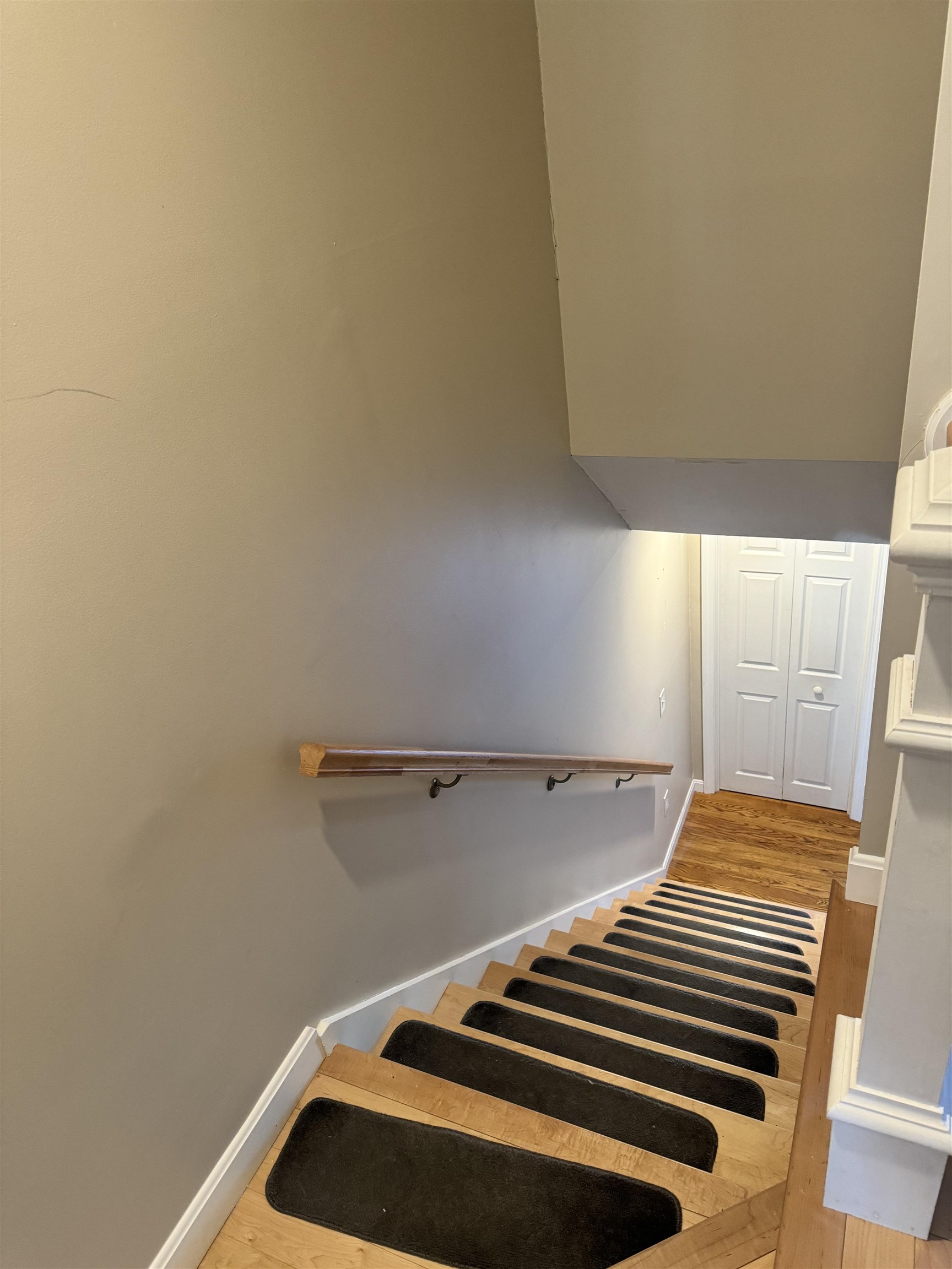 45 Bridle Path Dover, NH 03820 - Photo 5 of 15