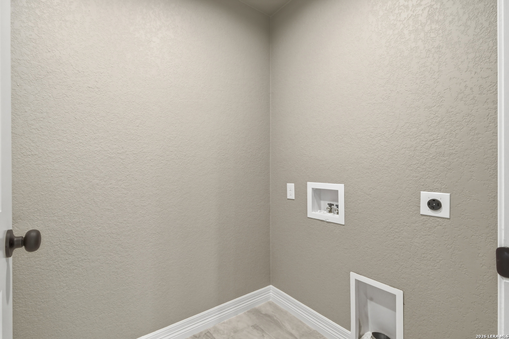 60 Friendship Hills Uvalde, TX 78801 - Photo 35 of 44