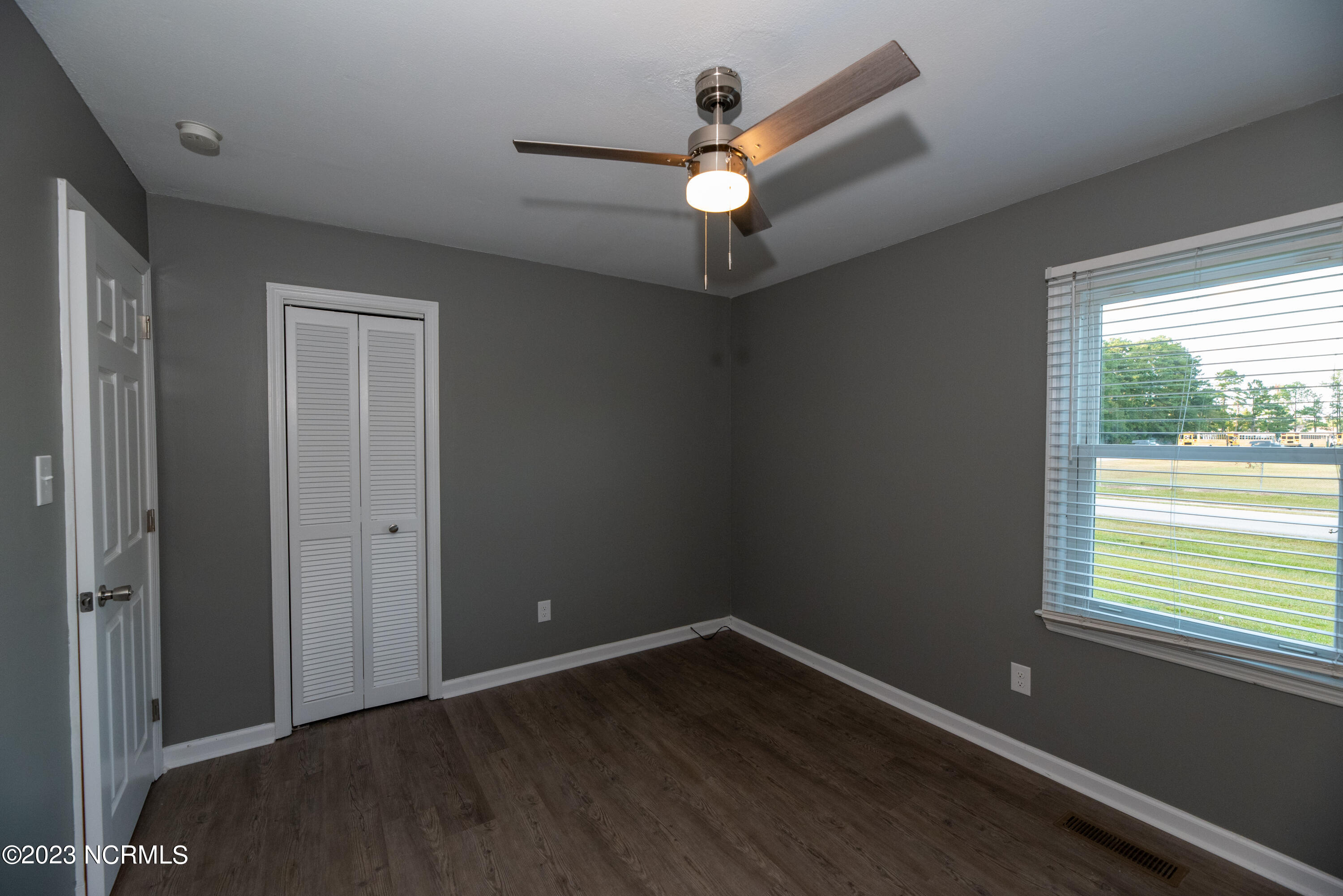 106 Manchester Road Havelock, NC 28532 - Photo 16 of 20 Bedroom 1