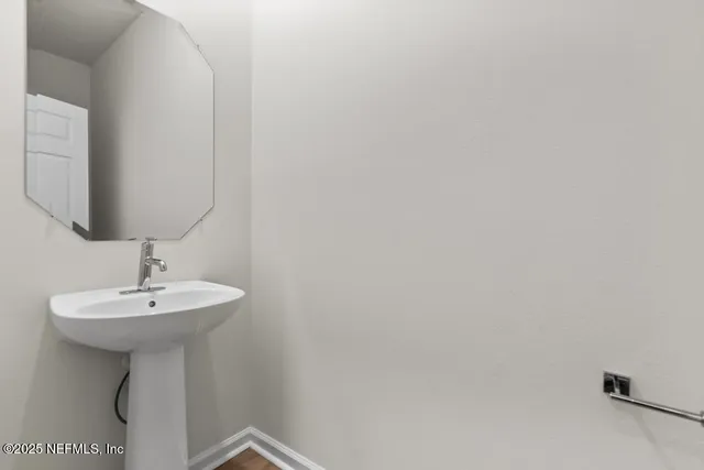 $1,900 | 125 Beach Palm Court, St. Augustine, FL 32086