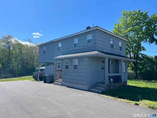 $325,000 | 270 East Street, Plainville, CT 06062
