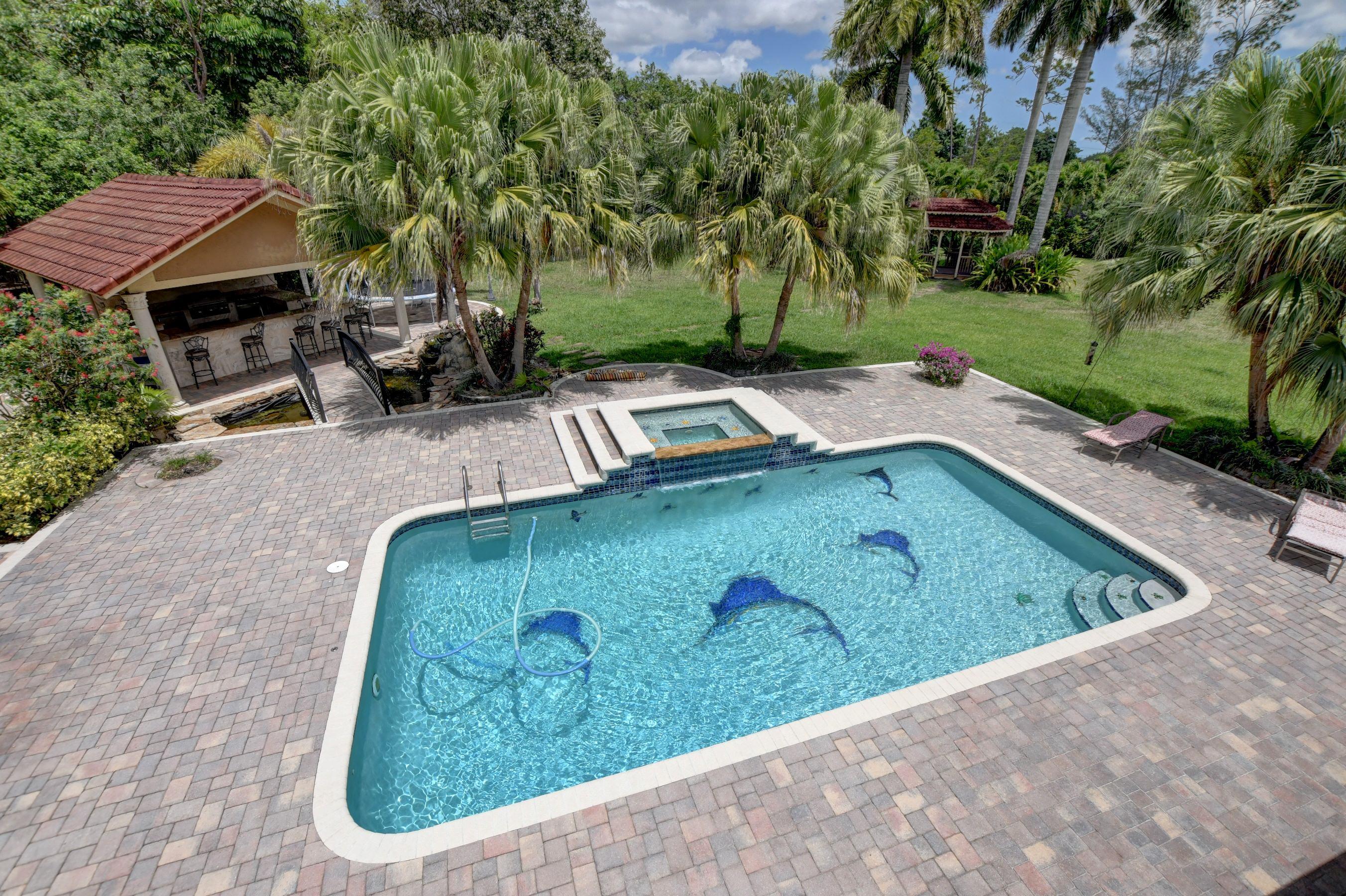 11301 Timber Lodge Terrace Boca Raton, FL 33428 - Photo 32 of 58 pool
