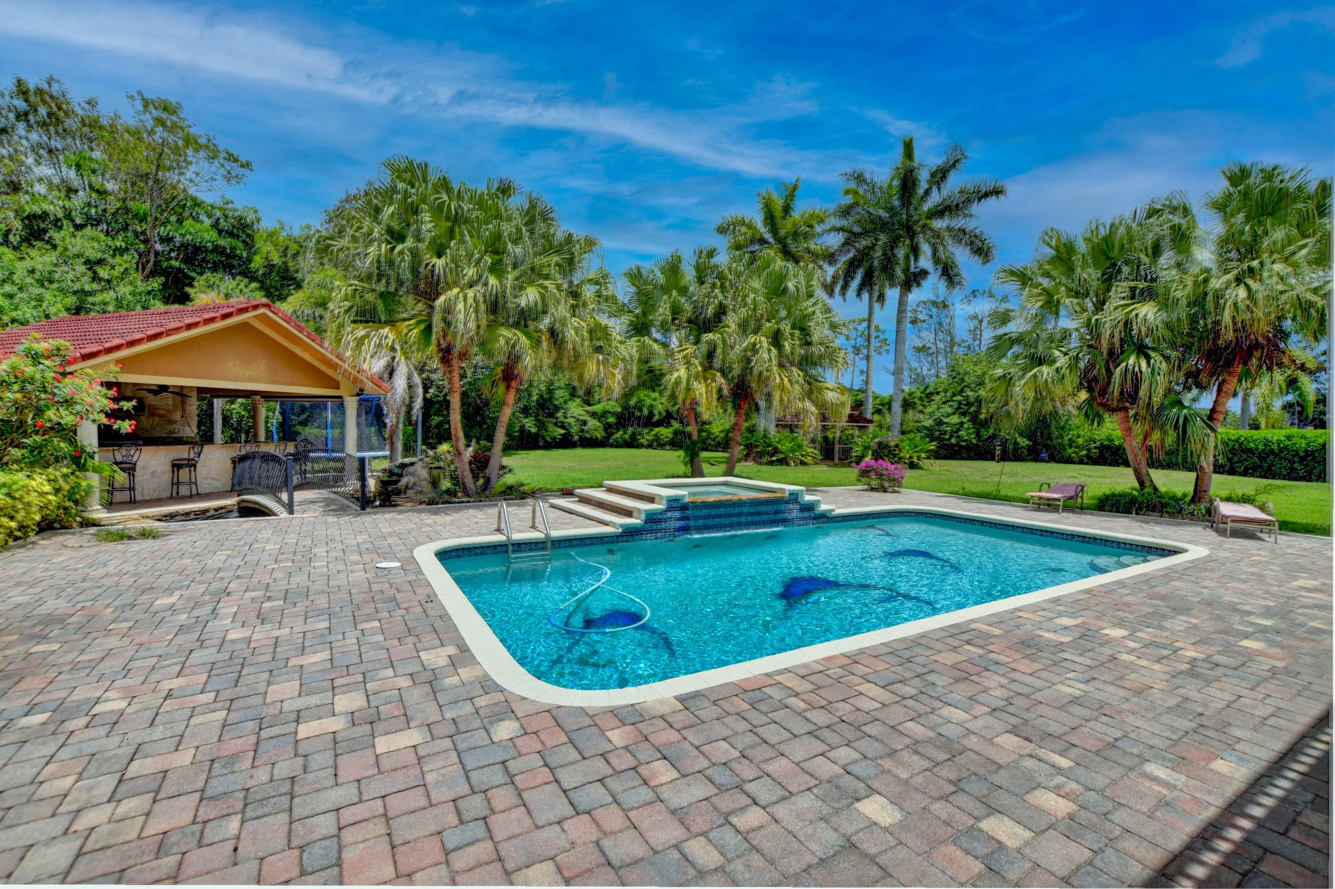 11301 Timber Lodge Terrace Boca Raton, FL 33428 - Photo 39 of 58 pool/outdoor kitchen