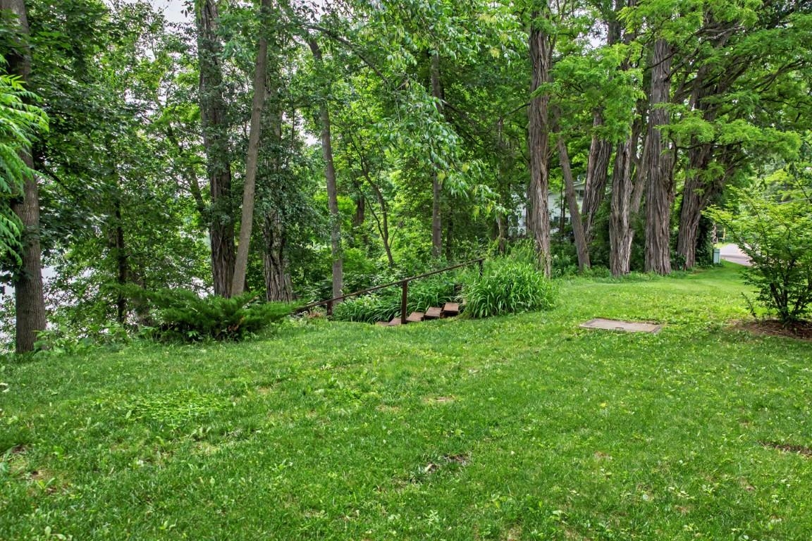 1702 Porters Point Road Colchester, VT 05446 - Photo 19 of 52