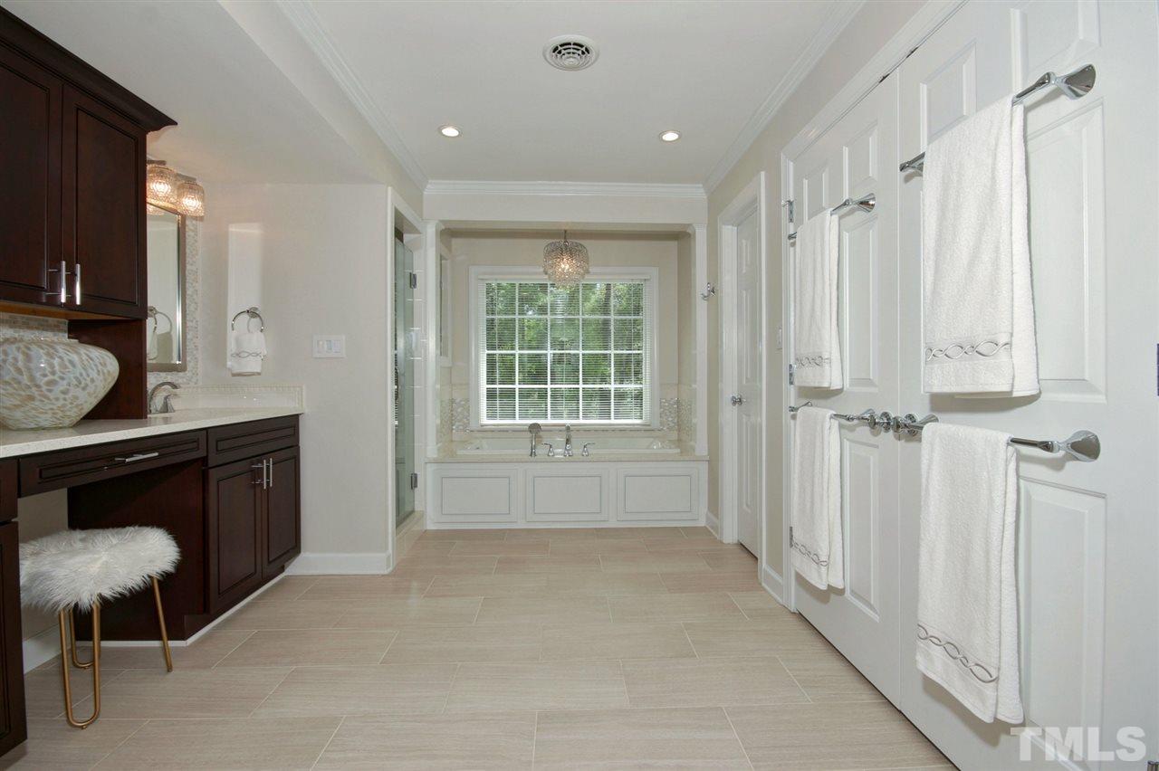 7633 Wilderness Road Raleigh, NC 27613 - Photo 13 of 25