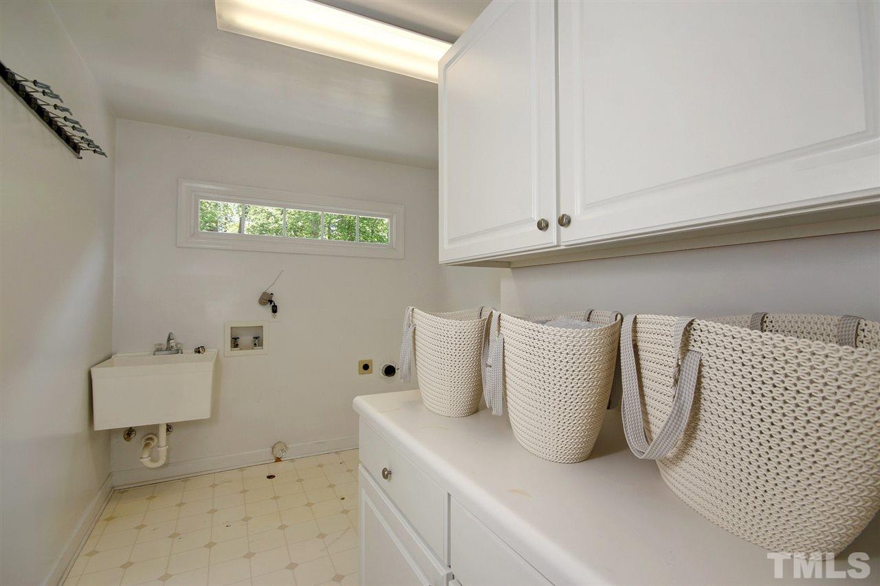7633 Wilderness Road Raleigh, NC 27613 - Photo 20 of 25