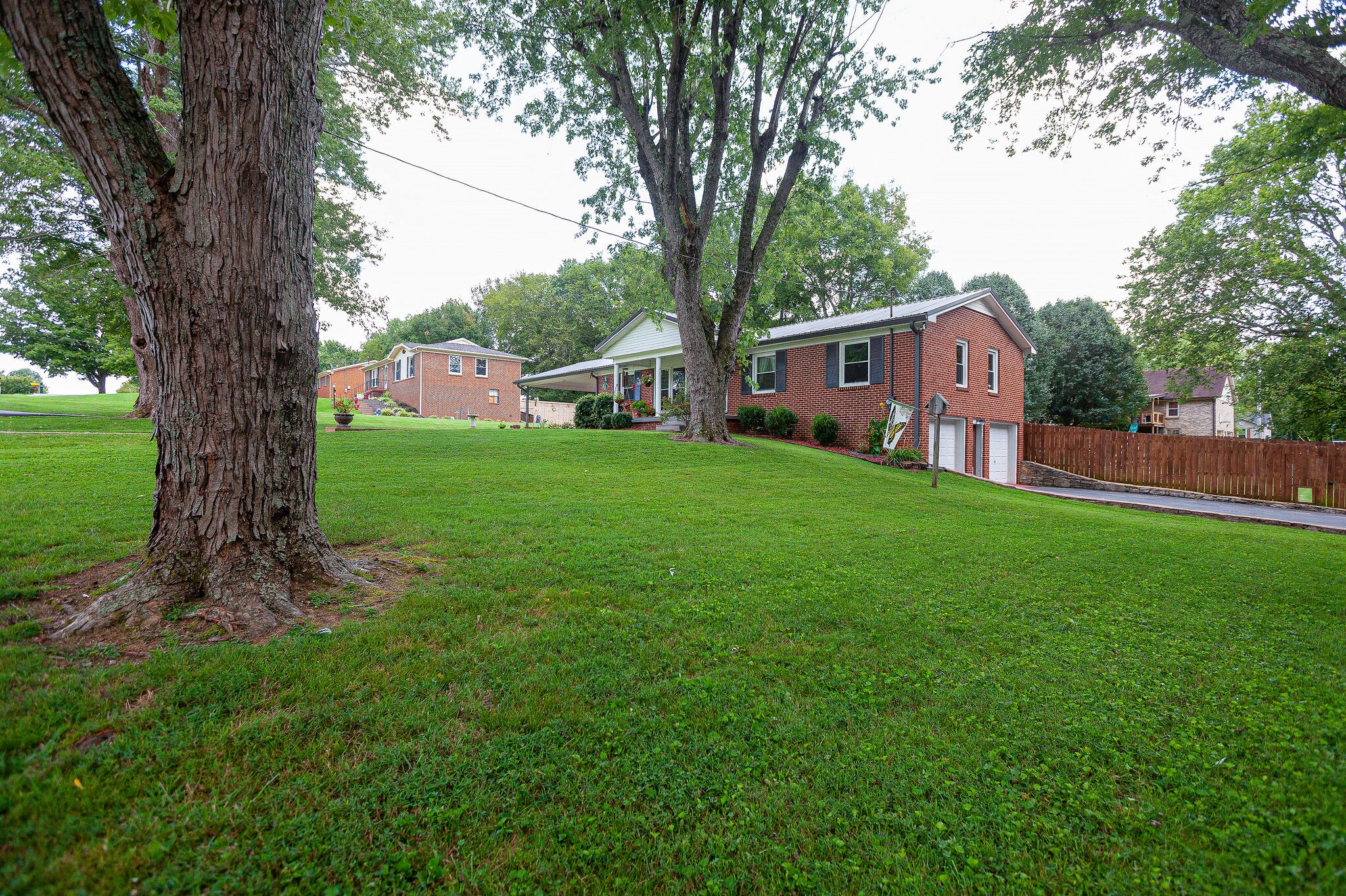 227 Stonewall Road Columbia, TN 38401 - Photo 4 of 28 Gallery Image 4