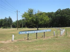 7305 Lakeview Drive Bonham, TX 75418 - Photo 2 of 19 a view of park