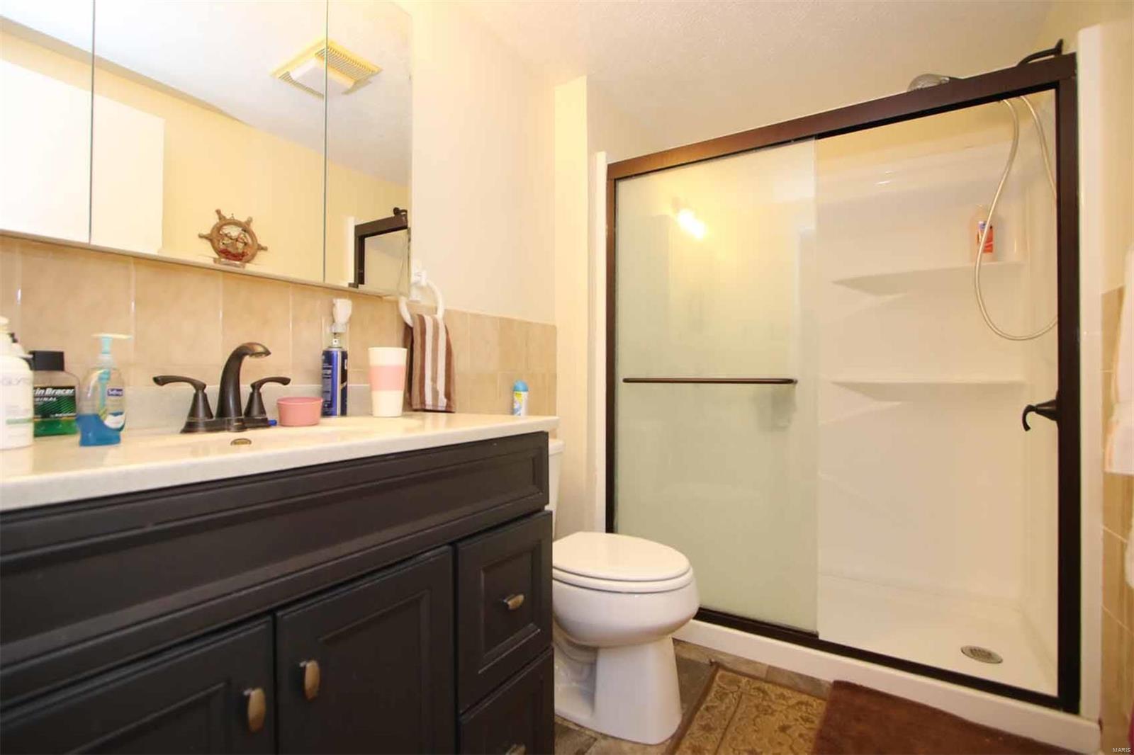 5705 Humbert Road Godfrey, IL 62035 - Photo 18 of 20 Gallery Image 18