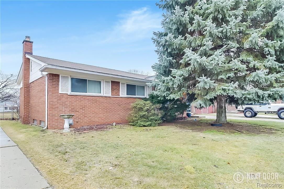 8988 Farmington Road Livonia, MI 48150 - Photo 1 of 21 Photo Mar 27, 3 09 58 PM (1)_blended.jpg